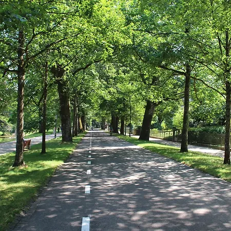 Am Kurpark *