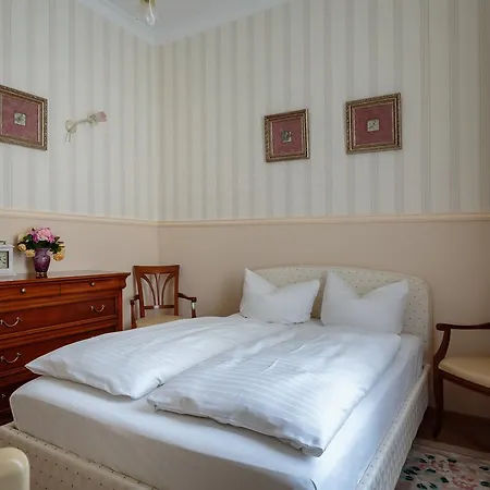 أم كوربارك *